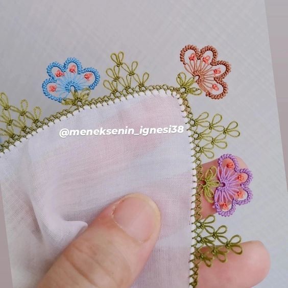 Son Çıkan İğne Oyası Modelleri